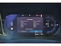 Volvo V90 T6 Recharge AWD Plus Bright - Panorama/schuifdak - IntelliSafe Assist & Surround - 360º Camera - Harman Kardon audio - Adaptieve LED koplampen - Verwarmde voorstoelen, stuur & achterbank - Parkeersensoren voor & achter - Elektr. bedienb. voorstoelen met geheugen - Draadloze tel. lader - Extra getint glas - Inklapbare trekhaak - 19' LMV