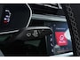Audi Q3 35 TFSI S-Line edition | Uitklap Trekhaak | Panoramadak | Sportstoelen | Stoelverwarming | Digital Cockpit | CarPlay |
