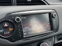 Toyota Yaris 1.0 VVT-i Aspiration Airco Navi Camera All season banden Nette NL auto!