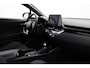 Toyota C-HR / C-HR+ 2.0 Hybrid Style | Apple Carplay / Android Auto | Dodehoek detectie | Stoel-/stuurverwarming | Parkeersensoren voor/achter | Adaptive Cruise | Keyless | Camera | 18 inch