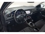 Volkswagen T-Roc 1.0 TSI Style Sport Business [ Virtual ACC Navi PDC Stoelverwarming ]