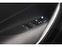 Toyota Corolla 1.8 Hybrid Business [ Apple carplay / Android Auto Stoelverwarming Trekhaak]