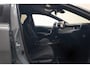 Toyota Corolla 1.8 Hybrid Business [ Apple carplay / Android Auto Stoelverwarming Trekhaak]