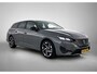 Peugeot 308 SW Allure Hybrid 145pk Automaat | Navigatie | 360° Camera | Climate Control | Adaptieve Cruise Control | Parkeersensoren v+a | Keyless | Draadloze Apple Carplay / Android auto + telefoonlader | Bluetooth | DAB+ radio | Led koplampen | Volledig digitaal instrumentenpaneel | Donker getint glas | 17" lichtmetalen velgen |