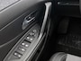 Peugeot 308 SW Allure Hybrid 145pk Automaat | Navigatie | 360° Camera | Climate Control | Adaptieve Cruise Control | Parkeersensoren v+a | Keyless | Draadloze Apple Carplay / Android auto + telefoonlader | Bluetooth | DAB+ radio | Led koplampen | Volledig digitaal instrumentenpaneel | Donker getint glas | 17" lichtmetalen velgen |