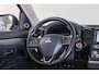 Mitsubishi Outlander 2.0 Executive Edition 7-Persoons Trekhaak, Bluetooth, Navigatie, Cruise Control
