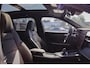 Lynk & Co 01 276PK More | 360 Graden Camera | Harman Kardon | Panoramadak | Elektrisch bedienbare voorstoel met geheugen | Keyless Entry | Getint glas | Adaptieve Cruise Control | Dodehoekassistent | Sfeerverlichting | Stuurwielverwarming | Stoelverwarming