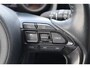 Toyota Yaris 1.5 HYBRID DYNAMIC LED LMV-16" APPLE/ANDROID KEYLESS NAVI ALL-SEASON DEALER ONDERHOUDEN