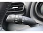 Toyota Yaris 1.5 HYBRID DYNAMIC LED LMV-16" APPLE/ANDROID KEYLESS NAVI ALL-SEASON DEALER ONDERHOUDEN