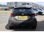 Toyota Yaris 1.5 HYBRID DYNAMIC LED LMV-16" APPLE/ANDROID KEYLESS NAVI ALL-SEASON DEALER ONDERHOUDEN