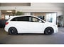Mercedes-Benz B-klasse 180 Ambition Pano Xenon Leder trekhaak