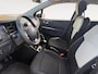 Renault Captur 0.9 TCe Zen | Trekhaak | Parkeersensoren | Navigatie | Bluetooth | Cruise Control | LMV | Airco | Volledig Dealer Onderhouden | 12 Maanden BOVAG Garantie