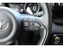 Toyota Yaris 1.5 Hybrid Dynamic Automaat | Apple Carplay / Android auto | 16” lichtmetalen velgen ‘machined’ | 7” digital dashboard ‘binocular’ | Smart Entry met startknop | Elektrische ramen achter | Portierinl