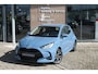 Toyota Yaris 1.5 Hybrid Dynamic Automaat | Apple Carplay / Android auto | 16” lichtmetalen velgen ‘machined’ | 7” digital dashboard ‘binocular’ | Smart Entry met startknop | Elektrische ramen achter | Portierinl