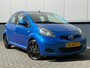 Toyota Aygo 1.0-12V Comfort Navigator Airco Elektrische Ramen Nieuwe Apk