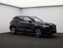 Volvo XC40 2.0 B4 Plus Dark / Trekhaak / Harman Kardon / Stoelverwarming voor & achter / Memory seats / Voorruitverwarming