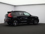 Volvo XC40 2.0 B4 Plus Dark / Trekhaak / Harman Kardon / Stoelverwarming voor & achter / Memory seats / Voorruitverwarming