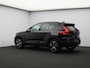 Volvo XC40 2.0 B4 Plus Dark / Trekhaak / Harman Kardon / Stoelverwarming voor & achter / Memory seats / Voorruitverwarming