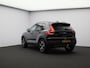 Volvo XC40 2.0 B4 Plus Dark / Trekhaak / Harman Kardon / Stoelverwarming voor & achter / Memory seats / Voorruitverwarming