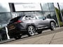 Toyota RAV4 Plug-in Hybrid 300 Bi-Tone Plus Automaat | Full option | JBL Premium Audio | Geïntegreerd navigatiesysteem | Head up display (HUD); projectie van informatie op de voorruit | JBL Premium Audio met 9 JB