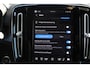 Volvo XC40 B4 211PK Automaat Plus Dark Harman Kardon Audio installatie / Semi elektrisch wegklapbare trekhaak / Google infotainment / Verwarmbare voorruit / Verwarmbare voorstoelen