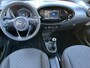 Toyota Aygo X 1.0 VVT-i MT Pulse | Carplay | Licht metalen velgen | Two-tone lak | Automatische airco |