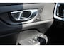 Volvo V60 B4 211PK Automaat Inscription Adaptieve Cruise Control / Elektrisch verstelbare voorstoelen met geheugen op de bestuurdersstoel / Apple Carplay / Dab+ / Lane keeping Aid / Navigatie / Stoelverwarming