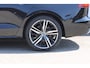 Volvo V60 B4 211PK Automaat Inscription Adaptieve Cruise Control / Elektrisch verstelbare voorstoelen met geheugen op de bestuurdersstoel / Apple Carplay / Dab+ / Lane keeping Aid / Navigatie / Stoelverwarming