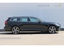 Volvo V60 B4 211PK Automaat Inscription Adaptieve Cruise Control / Elektrisch verstelbare voorstoelen met geheugen op de bestuurdersstoel / Apple Carplay / Dab+ / Lane keeping Aid / Navigatie / Stoelverwarming