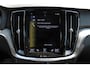 Volvo V60 B4 211PK Automaat Inscription Adaptieve Cruise Control / Elektrisch verstelbare voorstoelen met geheugen op de bestuurdersstoel / Apple Carplay / Dab+ / Lane keeping Aid / Navigatie / Stoelverwarming