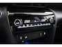 Toyota Yaris Cross 1.5 Hybrid Adventure 4x4 | All-Wheel drive | Parkeer sensoren | Stoelverwarming | JBL Audio |