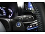 Toyota Yaris Cross 1.5 Hybrid Adventure 4x4 | All-Wheel drive | Parkeer sensoren | Stoelverwarming | JBL Audio |