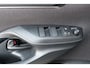 Toyota Yaris 1.5 Hybrid 115 Dynamic Automaat | Comfort pack | Buitenspiegels automatisch inklapbaar | Stoelen, stoelverwarming voorstoelen | Stuurwiel, met stuurwielverwarming | Blind Spot Monitor (BSM); dodehoekd