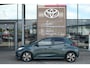 Toyota Yaris 1.5 Hybrid 115 Dynamic Automaat | Comfort pack | Buitenspiegels automatisch inklapbaar | Stoelen, stoelverwarming voorstoelen | Stuurwiel, met stuurwielverwarming | Blind Spot Monitor (BSM); dodehoekd