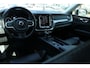 Volvo XC60 T5 AUT. AWD Momentum | Autonomous emergency braking | Cruise control | Electronic climate control | Connect pack | Parkeerverwarming | Stuurwiel verwarmd | Voorstoelen verwarmd | Dodehoek detectie | Lederen bekleding | 18" lichtmetalen velgen |