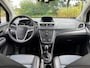 Opel Mokka 1.4 T Cosmo - trekhaak - navi - agr stoelen -18"l.m. velgen - privat glas