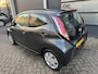 Toyota Aygo 1.0 VVT-i x-play Dealer OH / Automaat 5drs