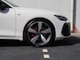 Audi A6 Avant 2.0 e-hybrid quattro S edition Competition 367pk | B&O | Keyless | Elek. stoelen | OLED | 360° camera | Stuurwielverwarming | 21" | Adaptive Cruise | Dodehoekdetectie | Rood stiksel