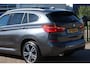 BMW X1 SDrive20i High Executive 1e EIG_LED_PANO_HEAD-UP_CAM_PDC V+A_NAP.