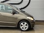 Mercedes-Benz A-klasse 160 BlueEFFICIENCY Business Class Avantgarde 1e Eigenaar|Airco|Cruise|LM Velgen|Elektr. Ramen|Nette Auto|N.A.P|APK tot 01-2027