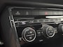 Volkswagen T-Roc 1.5 TSI Sport | Pano | Trekhaak | LED | Carplay | Camera | Virtual Cockpit | Blind-Spot | PDC
