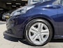 Peugeot 208 1.2 PureTech Signature - Navigatie I Airco I LED I PDC I Comfort pakket I Dealer onderhouden