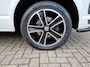 Volkswagen Transporter 2.0 TDI L1H1 * Airco * Parkeersensoren * Cruise Control * 18 INCH WIELEN *
