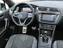 Volkswagen Tiguan 1.4 TSI eHybrid R-Line Business+ | Panorama | Trekhaak | Camera |
