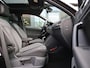 Volkswagen Tiguan 1.4 TSI eHybrid R-Line Business+ | Panorama | Trekhaak | Camera |