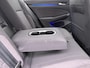 Volkswagen Golf 1.5 TSI Life Edition Sfeerverlichting - Camera - 17 Inch - Apple Carplay/Android Auto