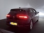 Volkswagen Golf 1.5 TSI Life Edition Sfeerverlichting - Camera - 17 Inch - Apple Carplay/Android Auto