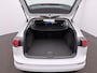 Volkswagen Golf Variant 1.0 eTSI Life Apple Carplay/Android Auto - Automaat - Sfeerverlichting