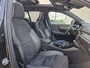 Volvo XC40 Recharge P8 AWD R-Design | Climate Pack (achterbank verwarmd) | Pack Lounge (audio installatie high end, elektrisch glazen schuif-/kanteldak, parkeersensor voor, rondomzicht camera)