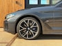 BMW 5-Serie Touring 540d xDrive High Executive M-Sport / Leder / HUD / Trekhaak / 360cam / ACC / B&W Audio / Pano / Massagestoelen